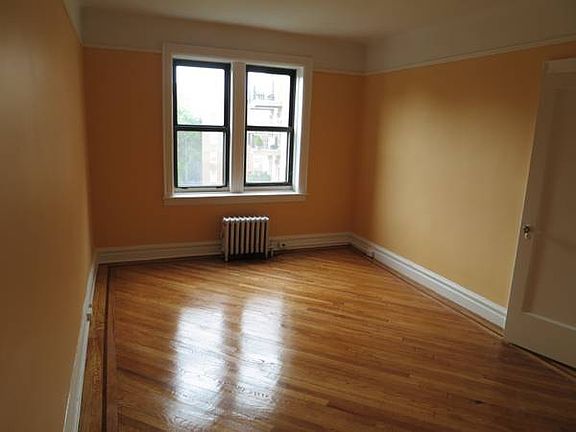 4th image of 2 Marine Ave APT 5E