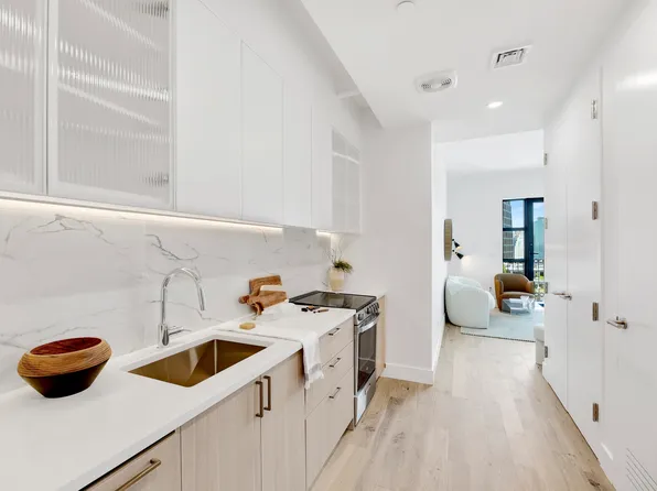 69 Adams St, Brooklyn, NY