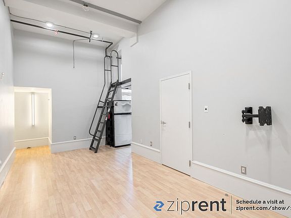 5th image of 83 McAllister St APT 208