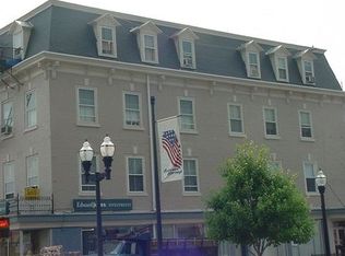 14 W Main St APT 06, Ephrata, PA 17522