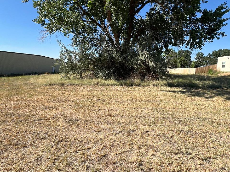 1st image of Hathaway Cir