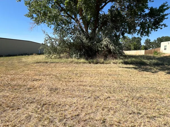 Hathaway Cir, Los Lunas, NM 87031