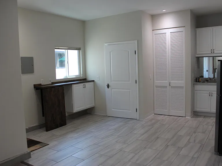 1472 La Culebra Cir — Photo 7