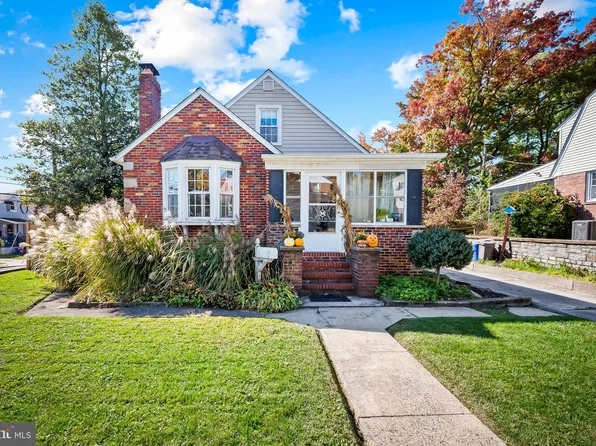 3061 Oak Forest Dr, Parkville, MD 21234