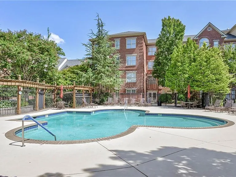 1735 Peachtree St NE #226 — Photo 29