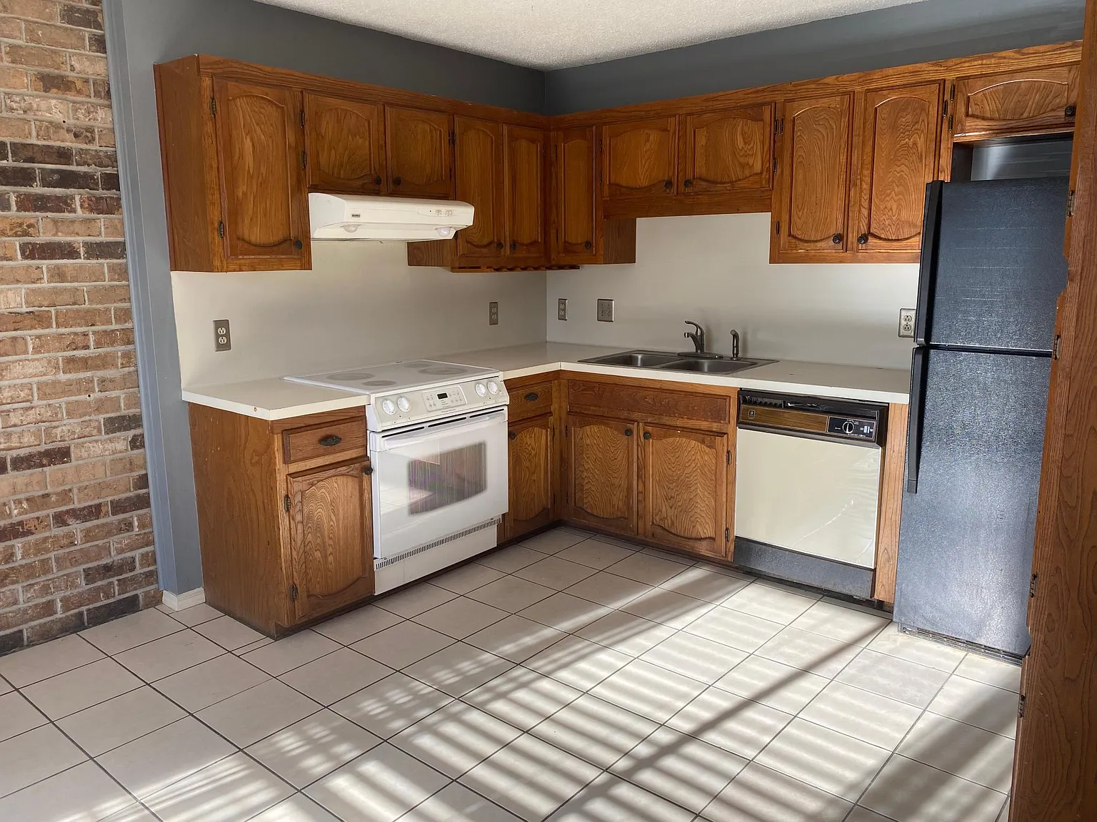 8827 Pecan Tree Dr — Photo 4