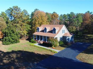 1340 Kino Rd, Tappahannock, VA 22560