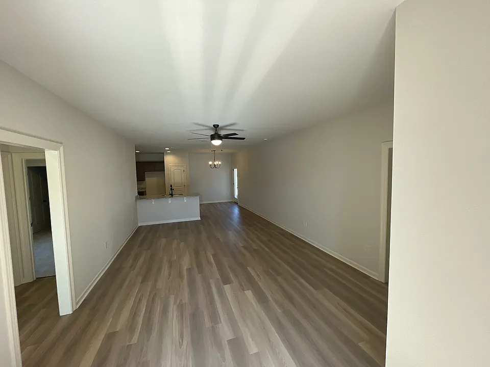 2298 Taylor Dr