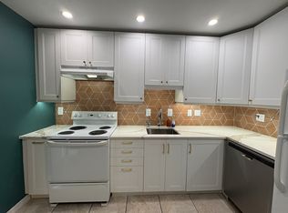 829 E 4th St, Englewood, FL 34223