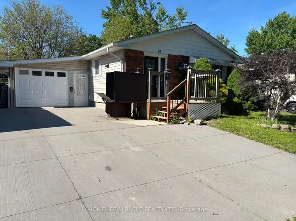 87 Renny Cres, London, ON N6E 2C4