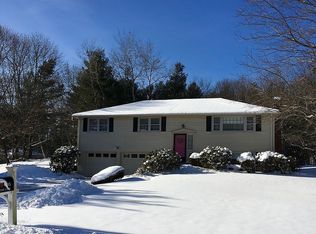 195 Briar Ln, Westwood, MA 02090