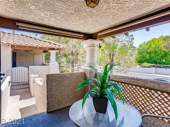 2nd image of 1409 Santa Margarita St Unit E