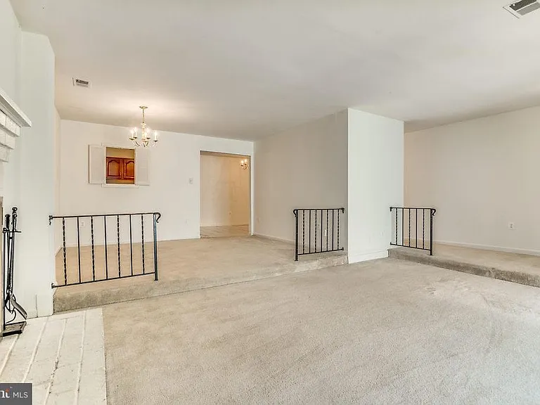 3863 Persimmon Cir — Photo 10