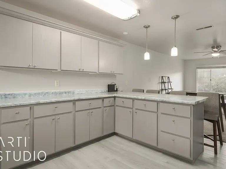 455 S 1100 St E #14 — Photo 13