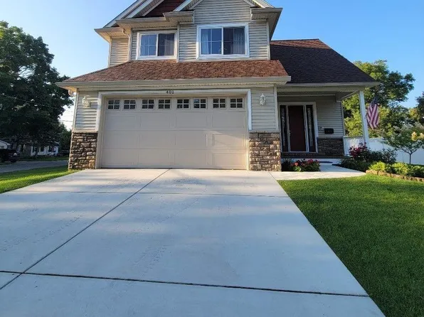 401 North St, Holly, MI 48442