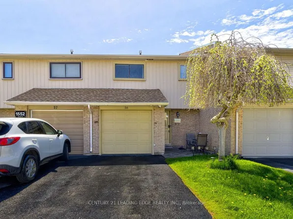 1552 Lancaster Dr #56, Oakville, ON L6H 2Z4