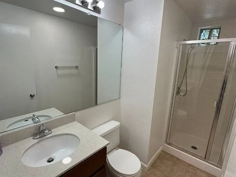 637 Atherton Pl #403 — Photo 9