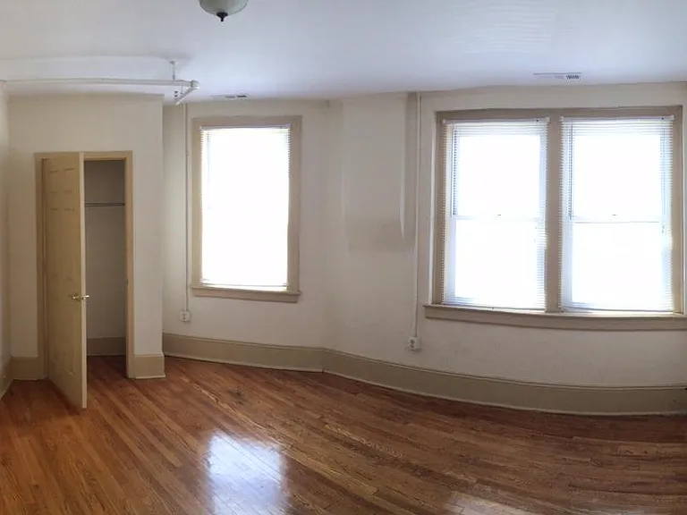 779 Haywood Rd #C — Photo 3