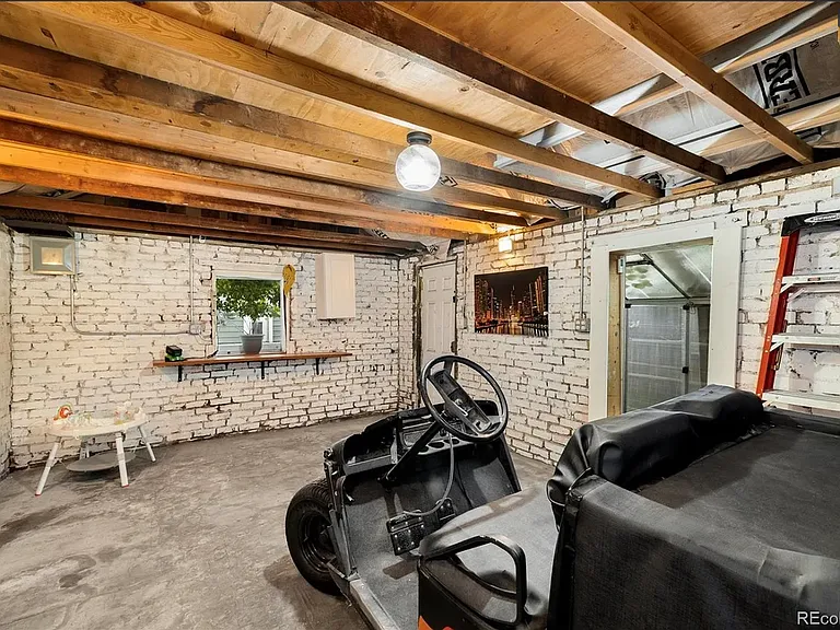845 Mariposa St — Photo 21