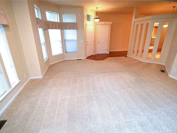4th image of 9002 57th Ave E