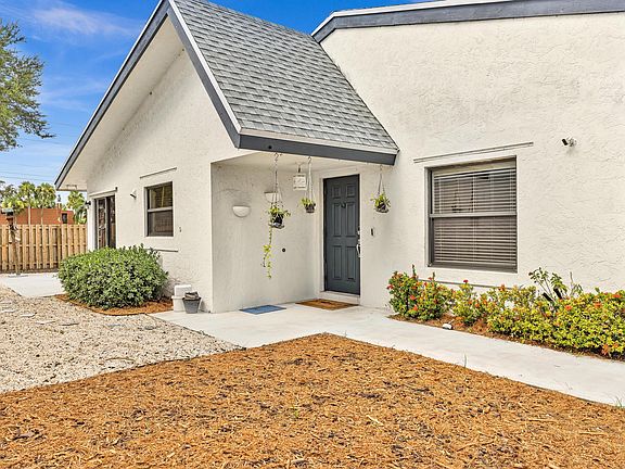 4th image of 23 BAYTREE Circle