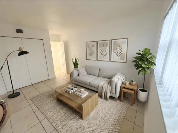 3600 NW 21st Street Unit 406, Lauderdale Lakes, FL 33311