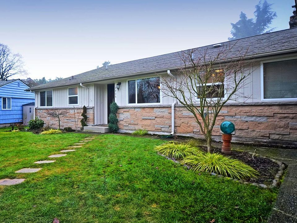 Front of 7406 230th St SW