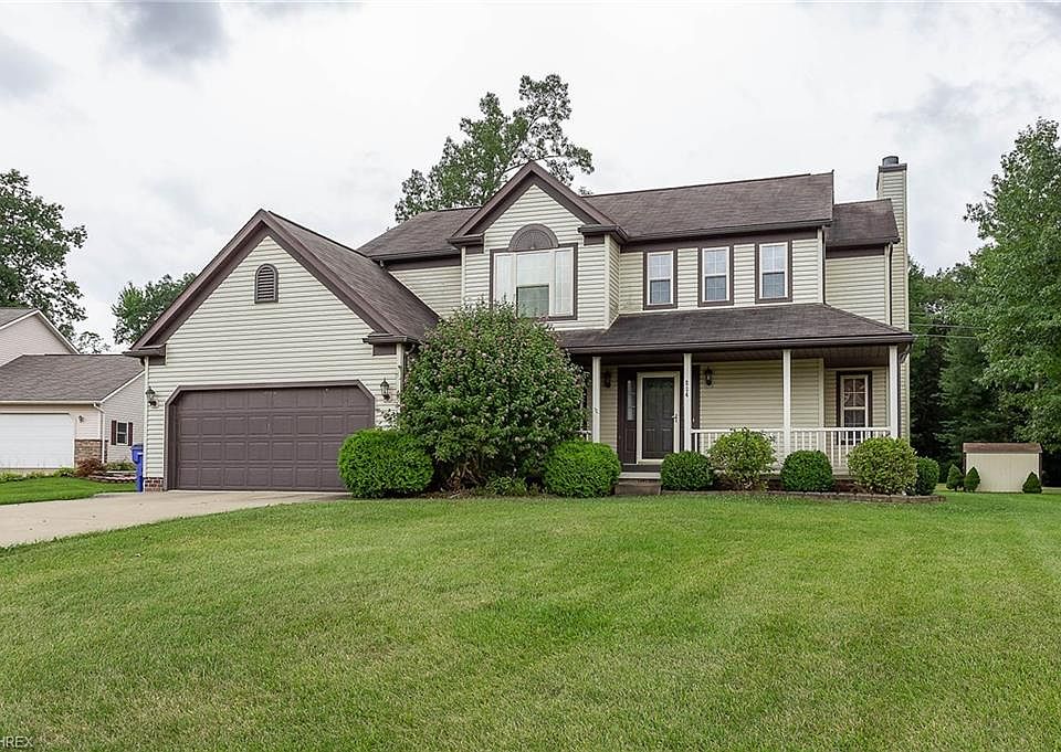 1st image of 884 Collins Pond Dr