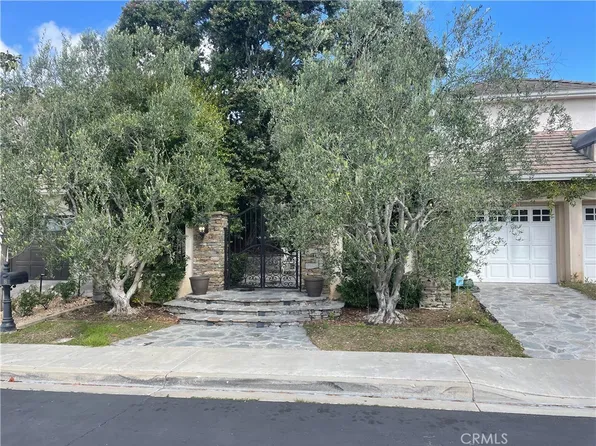 19 Bridgeport Rd, Newport Coast, CA 92657