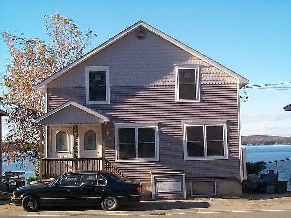 2nd image of 835 E Lakeshore Dr