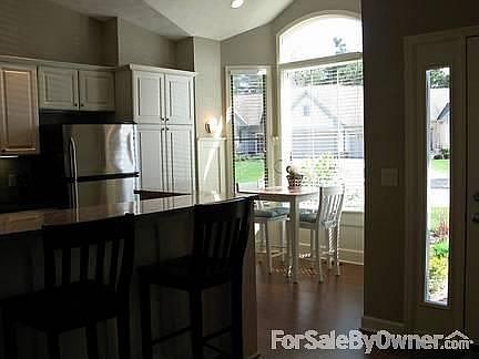 5th image of 4272 Willow Lane Dr NE