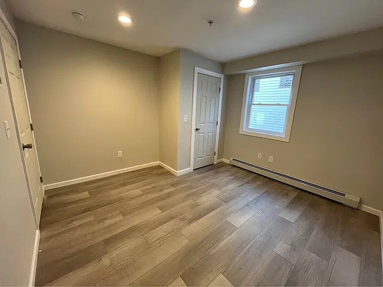 34 Prospect St — Photo 1