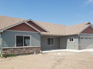 5932 Dover Castle Rd, Saint Cloud, MN 56303