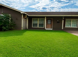 10110 Glenmawr Dr, Houston, TX 77075