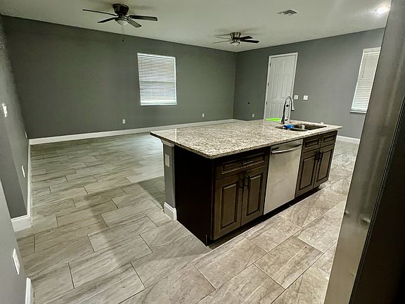 5th image of 4225 E Palifox St