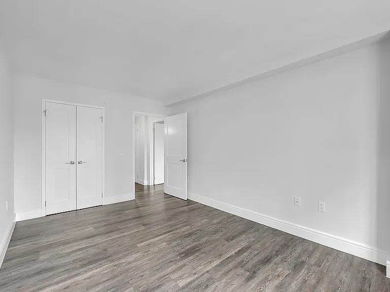 354 E 91st St #1401 — Photo 11