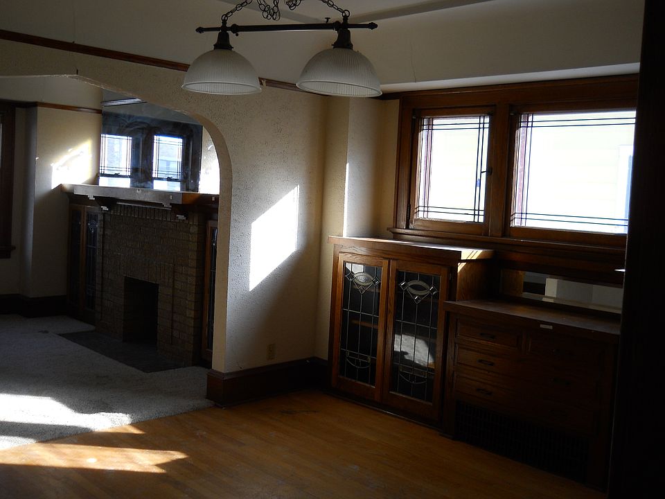 2nd image of 2921 N 52nd Street St