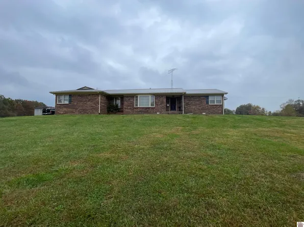 729 Lebanon St, Wingo, KY 42088