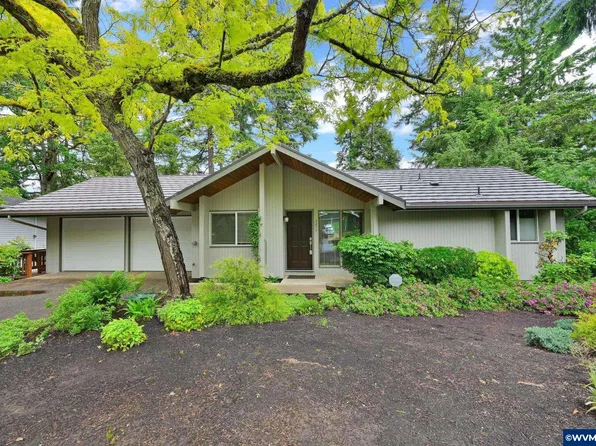 3677 Wilshire Ln, Eugene, OR 97405