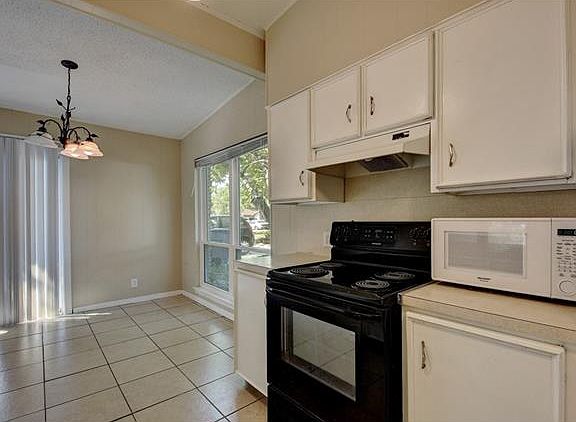 5th image of 1210 Fairbanks Dr