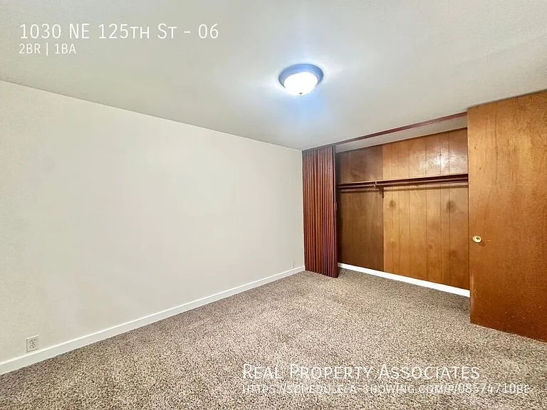 1030 NE 125th St #6 — Photo 14