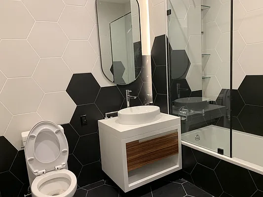 Rented by The KCI Group | media 30