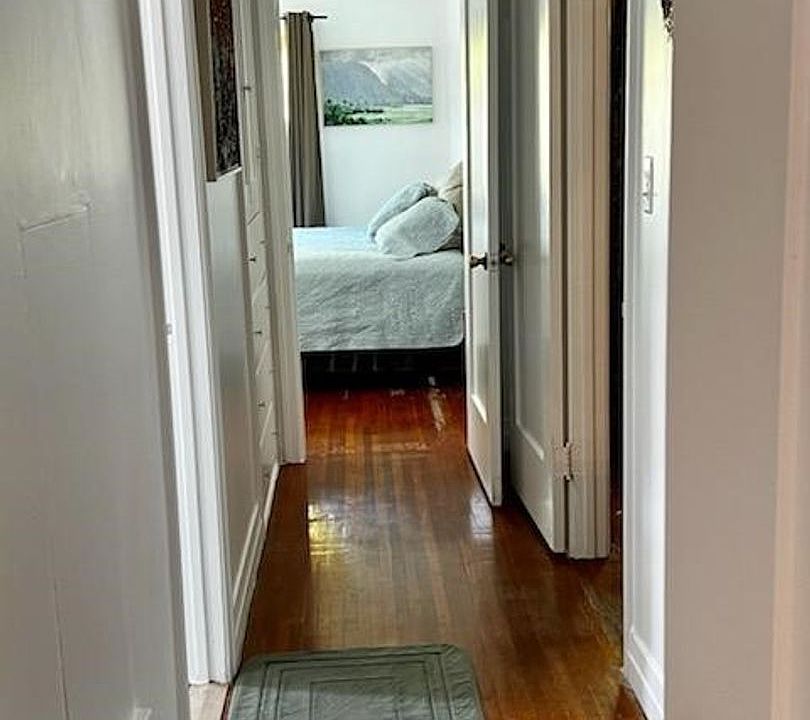 1st image of 4022 La Salle Ave