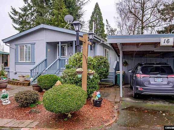 2nd image of 1905 Waverly Dr SE Unit 16