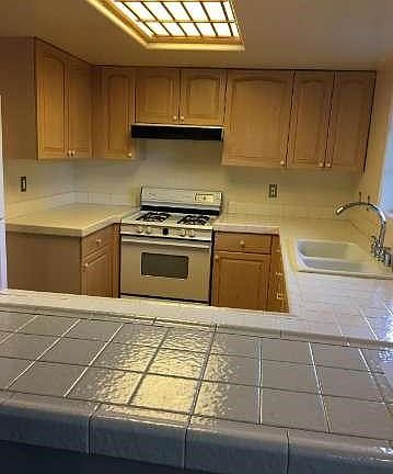 4th image of 787 Magnolia Ave APT 3