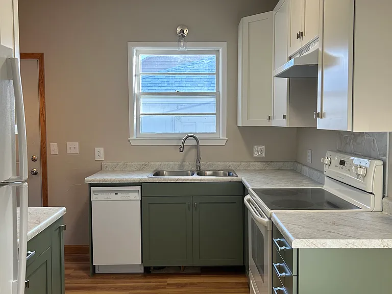 316 N Dye St — Photo 9