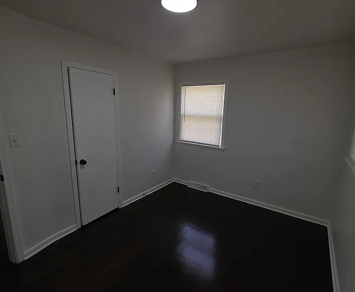 806 SE Browning Ave — Photo 13
