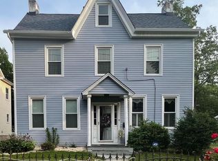 44 Warren St, Beverly, NJ 08010