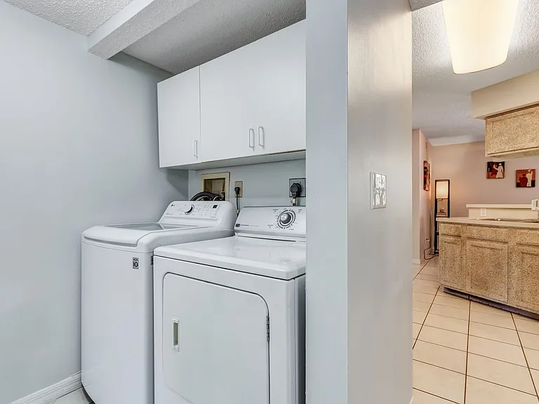 110 Cypress Way E #F8 — Photo 29