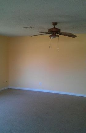 5th image of 8019 Sandy Cove Dr